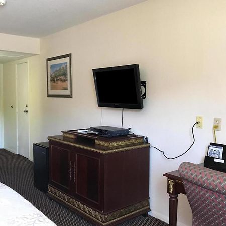 America'S Best Inn Urbana Champaign Dış mekan fotoğraf